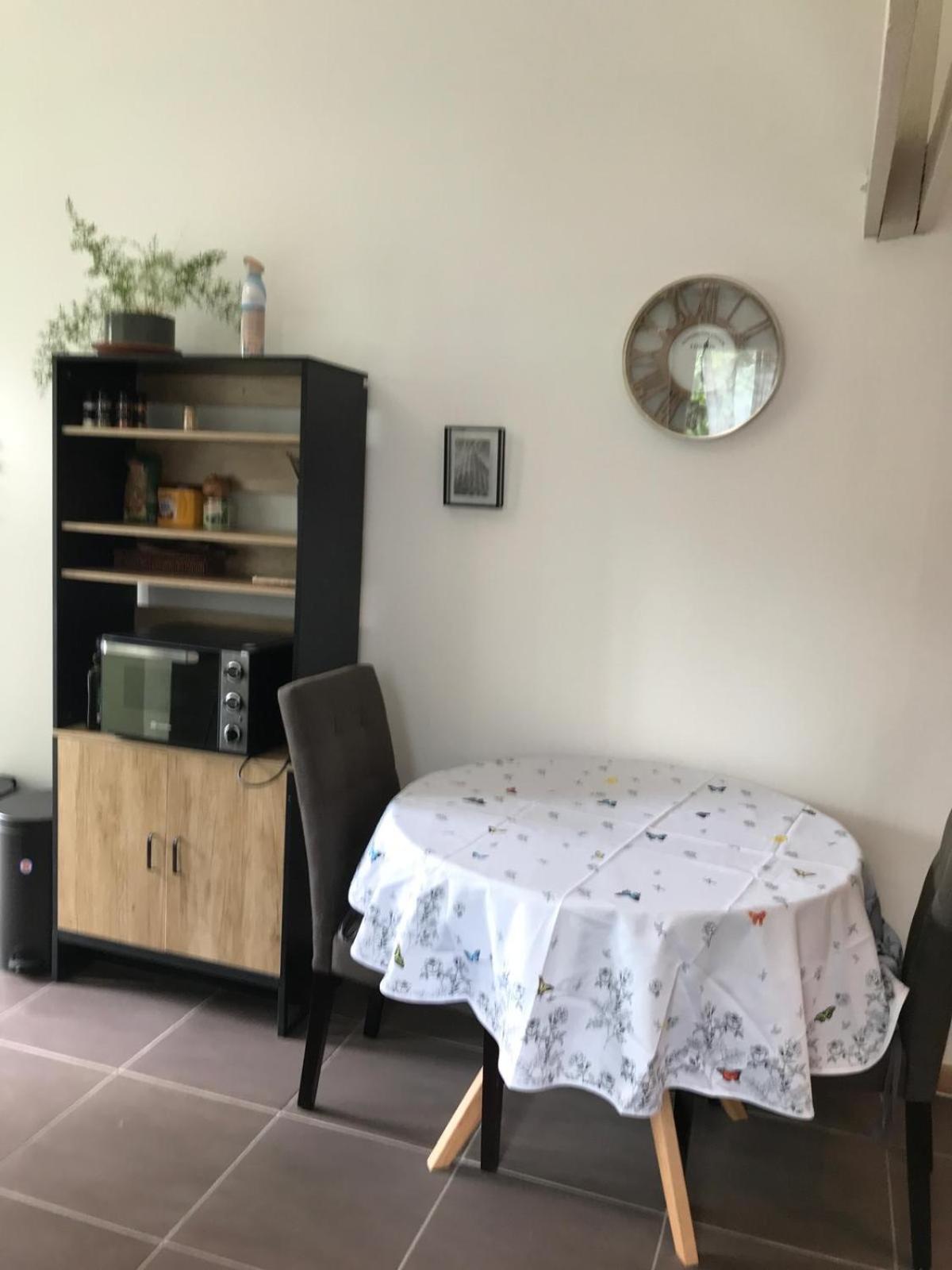 Maisonnette Au Calme Женнвільє Екстер'єр фото